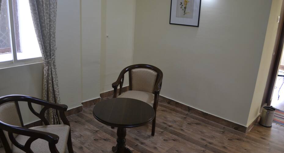 Manar Luxury Services Apartment, Hyderabad 3